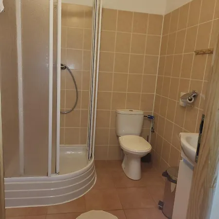 斯洛拉姆酒店 招待所