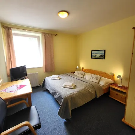 招待所 斯洛拉姆酒店 3*